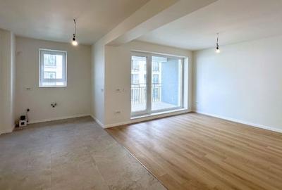 Apartament cu 21 camere decomandat în Tractorul - 15