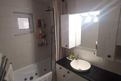 Apartament cu 3 camere decomandat, mobilat în Central - 3