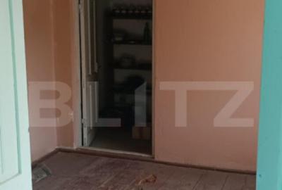 Casa cu 3 camere, bucatarie si baie, 105 mp ?i un teren de - 2