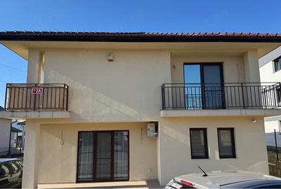 Casă cu Teren 237 Mp în Central - 1