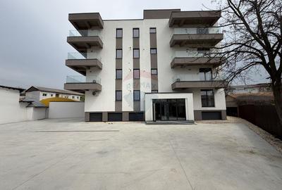 Apartament cu 3 camere decomandat în Central - 2