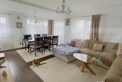 Apartament cu 3 camere decomandat, mobilat în Central - 1