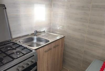 Apartament cu 3 camere decomandat în Muncii - 1