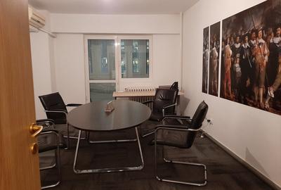 Apartament cu 2 camere semidecomandat în P-ța Victoriei - 3