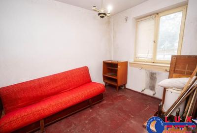 ID 2980 Apartament cu 2 camere de vanzare Strada Neptun, ETAJ 1 - 10