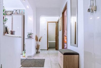 Apartament cu 4 camere decomandat, mobilat în Est - 11