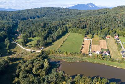 Teren intravilan 3300mp- Vulcan Brasov langa Lac si padure - zona turistica - 18