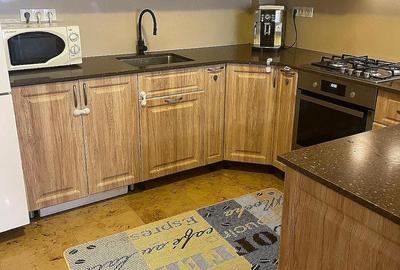 Apartament cu 2 camere semidecomandat în Central - 1