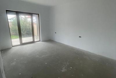 Casă individuală cu 4 camere cu Canalizare în Valu lui Traian - 11