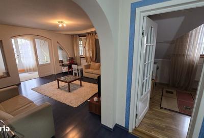 Casă cu 5 camere cu Teren 1000 Mp în Vânători - 14