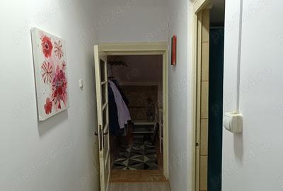 Apartament cu 3 camere decomandat în Câmpina - 10