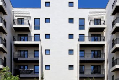 Apartament cu 3 camere decomandat în Pipera