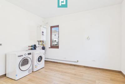 Duplex cu 5 camere cu Canalizare în Dumbrăvița - 11