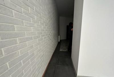 Zona Ultracentrala Universitate 44mp trafic pietonal intens - 6