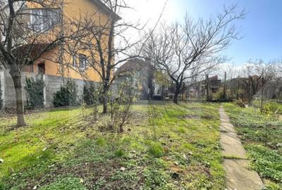 Casă cu 7 camere cu Teren 500 Mp în Iosia