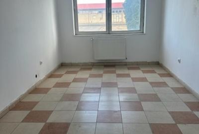 CLADIRE P+1 suprafata utila de 450mp pentru birouri ! - 6