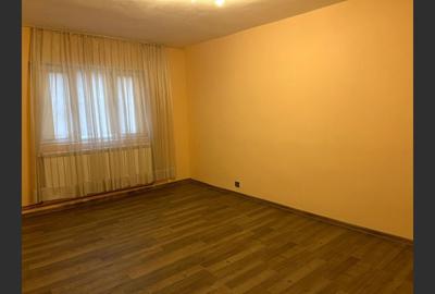 Apartament 3 camere, decomandat - Str. 22 Decembrie 1989 - 1