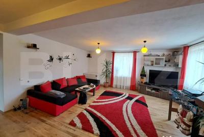 Casă cu 7 camere cu Garaj în Central - 7