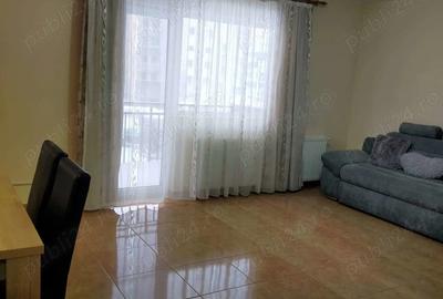 Apartament cu 3 camere decomandat în Central - 1