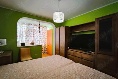 Apartament cu 3 camere semidecomandat în Central - 6