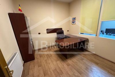 Apartament cu 4 camere decomandat în Central - 4