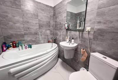 Apartament 3 camere de vanzare in Floresti - 6