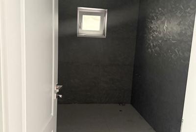 Casă cu 4 camere în Central - 3