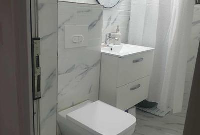 De închiriat apartament Micro3 - 5