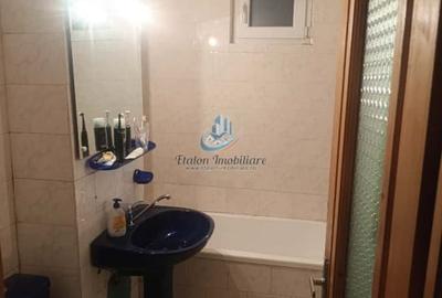 Apartament 3 camere decomandat, hol spatios, zona Mall Precista Apartament 3 camere decomandat, hol spatios, zona Mall Precista - 9