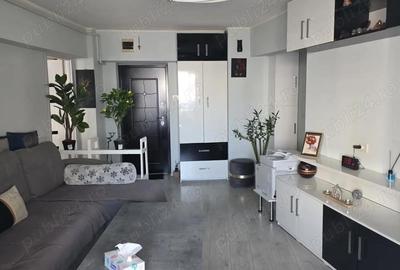 Apartament cu 3 camere decomandat în Hipodrom - 1