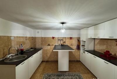 Casă cu 4 camere cu Teren 1000 Mp în Central - 3