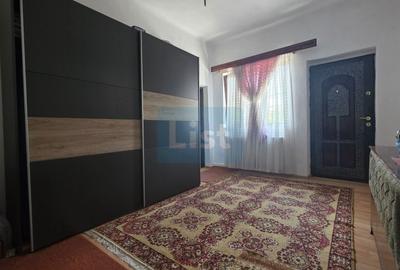 Casă cu 5 camere cu Teren 653 Mp în Central - 6