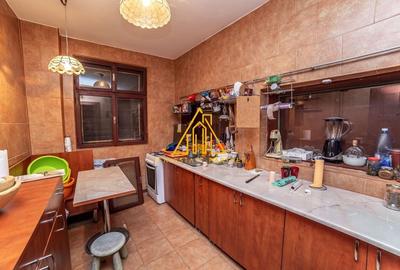 Casa superba, Adunatii Copaceni - 11