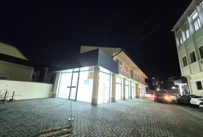 Spațiu comercial, în Central - 2