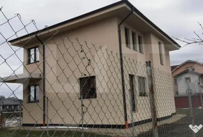 Casă cu 4 camere cu Teren 460 Mp în Jucu - 6