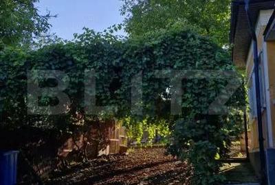 Casă cu 2 camere cu Teren 2400 Mp în Central - 2