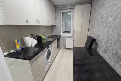 Apartament cu 2 camere circular în Micro 17 - 4