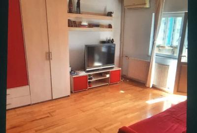 Obor langa metrou bloc reabilitat - 3