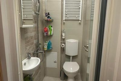 Apartament cu 4 camere decomandat în Energia - 11