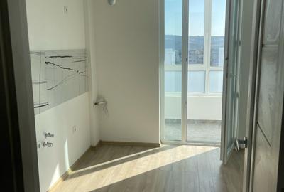 Apartament cu 2 camere decomandat în Păcurari