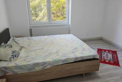 Apartament cu 2 camere decomandat în Tractorul - 6