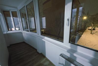 Vand apartament 3 camere decomandat Tractorul cu loc de parcare - 9