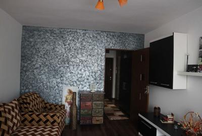 Apartament cu 2 camere decomandat în Central - 1
