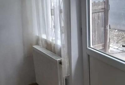 Inchiriez 2 camere la casa - 1