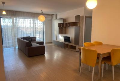 Apartament cu 3 camere semidecomandat în Cotroceni