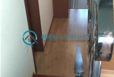Royal Imobiliare - Vanzare Vila zona Strejnicu - 18