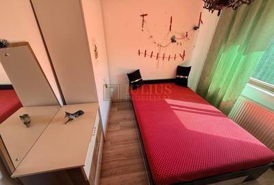 Apartament cu 3 camere decomandat, mobilat în Dâmbovița - 2