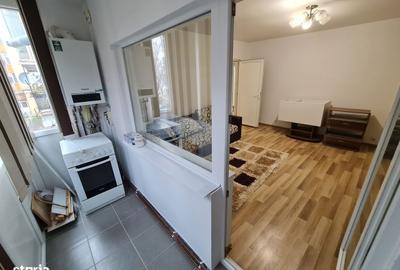 Apartament cu 3 camere decomandat în 6 Vânători - 12