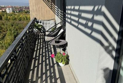 Apartament cu 3 camere decomandat în Central - 1