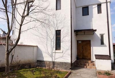 Casă cu 5 camere cu Teren 155 Mp în Central - 15